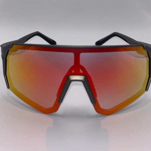 Outlaw Photochromic Tour Glasses - Picture 2 of 5